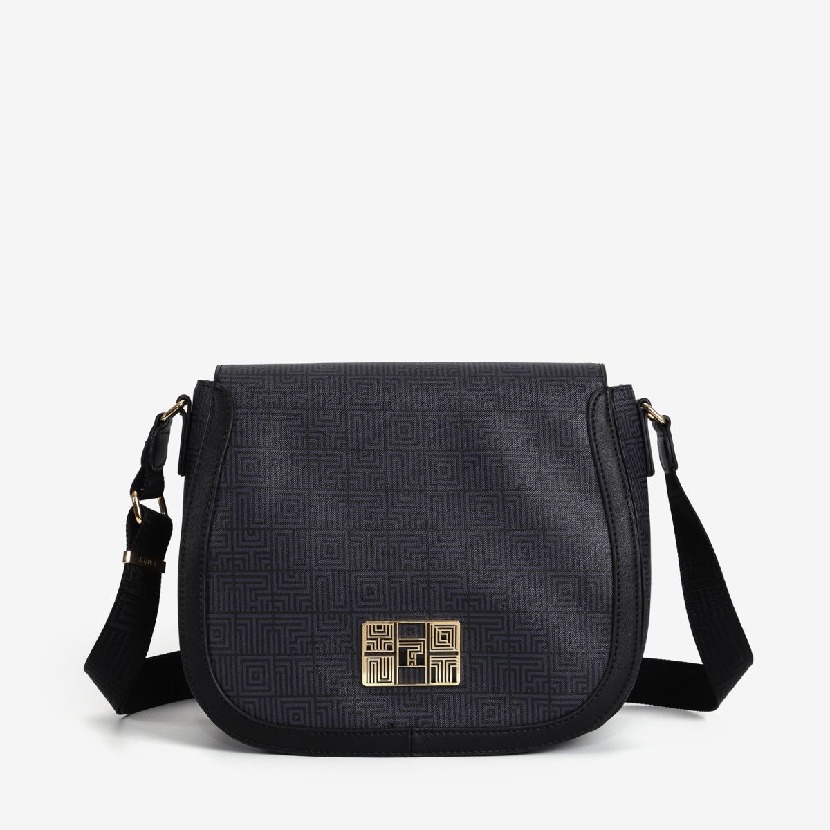 LAB009F4-FLAP-BAG-BLACK-1